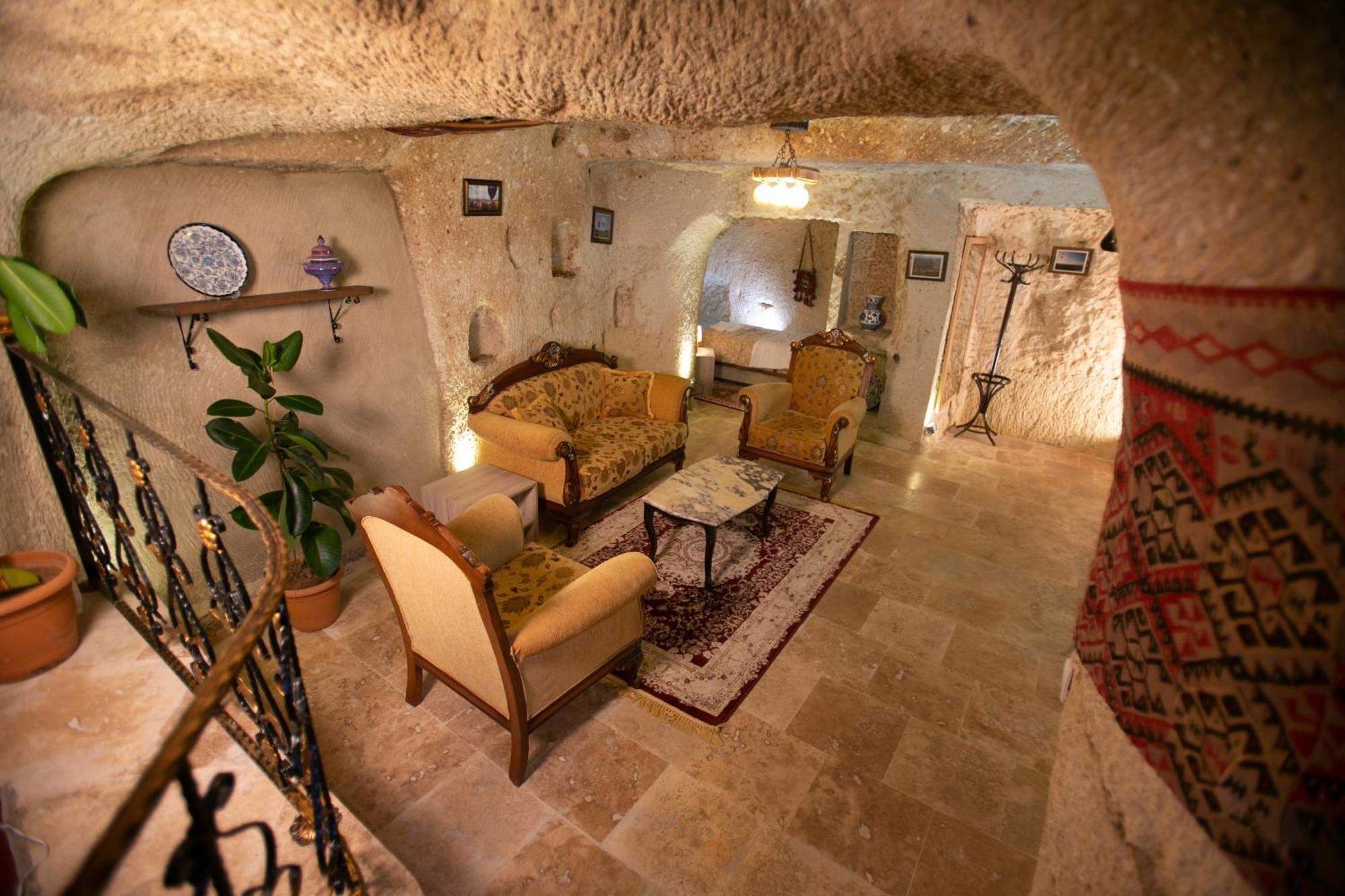 Kamelya Cave Hostel (Adults Only) 괴레메 외부 사진