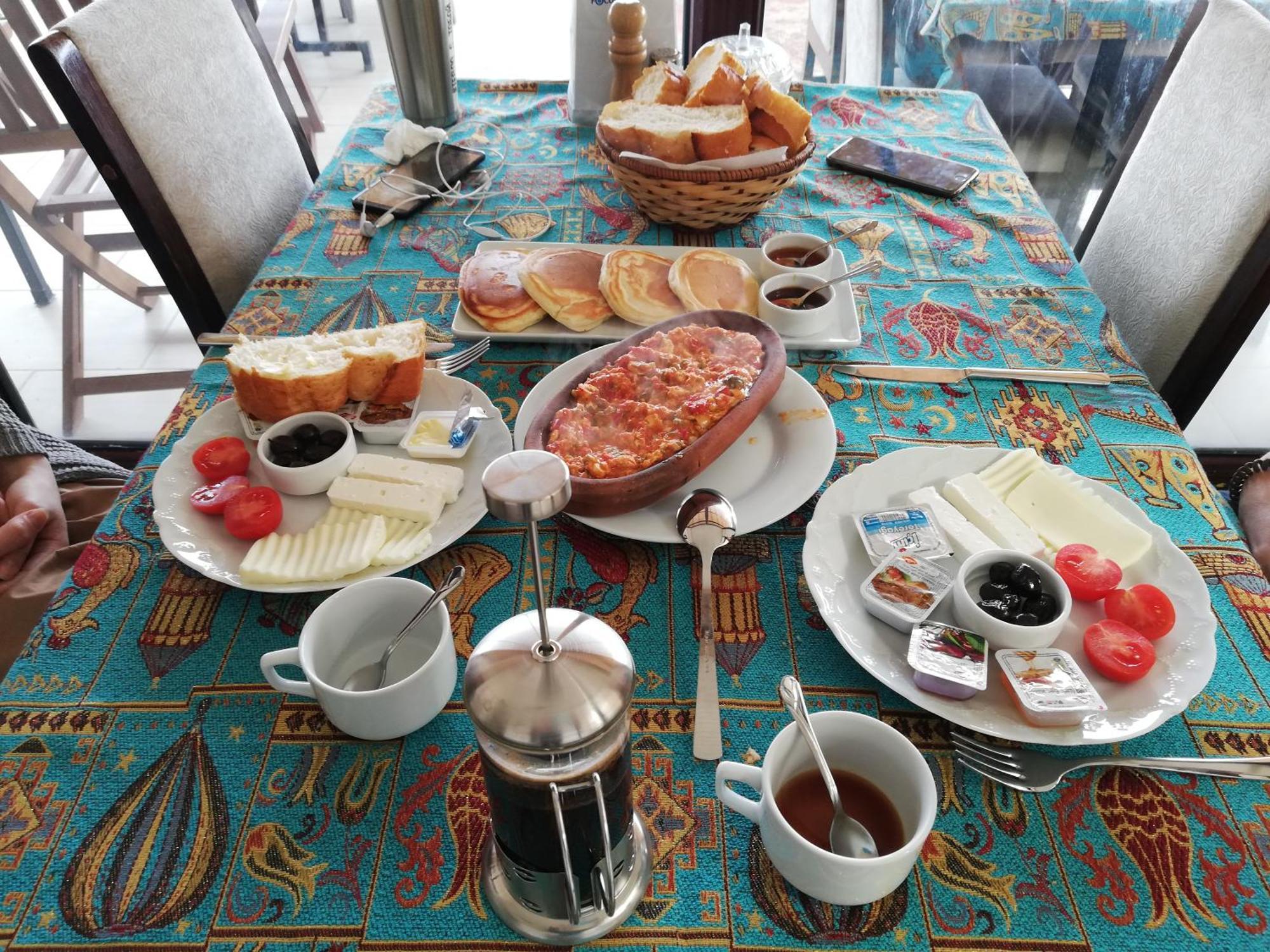 Kamelya Cave Hostel (Adults Only) 괴레메 외부 사진